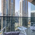 Steps To Dubai Mall & Burj, Ideal Home In Downtown