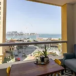 Sunrise To Sunset, Magnificent Dubai Ain Views From Your Spacious 3Br Maids Apartment By Petals Holiday Homes