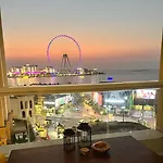Sunrise To Sunset, Magnificent Dubai Ain Views From Your Spacious 3Br Maids Apartment By Petals Holiday Homes