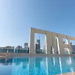 April Offer Huge 1Bkh 4People & High Floor