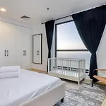 Spacious 2 Bed Apartment In Shams 4 Jbr