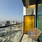 Chic Urban 1Br In Jvc With Modern Amenities