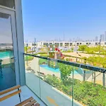 1Br Haven With Lagoon Serenity In District One Meydan