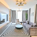 Spacious 1Br Burj Khalifa Views In District One Meydan