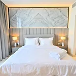 1Br W Exclusive Lagoon Access In District One Meydan