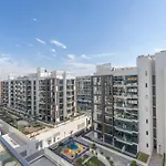 1 Bedroom And A Marvelous Flat In Azizi Riviera 26