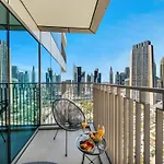 Royal Vista At Downtown Views II - Dubai City Views - Brand New Luxury 2Br Apartment