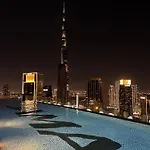 Downtown Skyline & Burj Khalifa Views Dubai