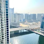 Luxury Studio Near Burj Khalifa