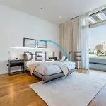 Elegant 6Br Beachfront Villa With Rooftop And Own Pool By Deluxe Holiday Homes