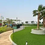 Livbnb-Stylish 1B Retreat In The Heart Of Dubai