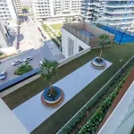 Vogue Residence - Near Miracle Garden And Butterfly Garden