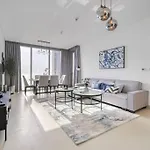Luxury 2 Bed With Bluewater Views & Infinity Pool