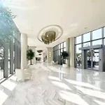 Luxury 2 Bed With Bluewater Views & Infinity Pool