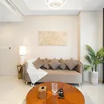 Lux 3Bhk Apartment, High Floor In Business Bay With Canal Views