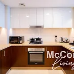 Classic 1 Bed Suite In Burj Vista Tower, Downtown