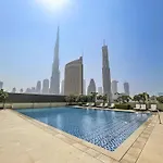 Silkhaus High Floor 2Bdr With View With Pool & Gym