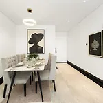 Luxury Marasi Drive, 1Bdr Apt With Private Jacuzzi