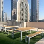 Forte 2Br With Pool & Gym 2Mins To Burj & Dubai Mall
