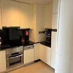 Stylish Studio Retreat In Dubai Marina Prime Location & Stunning Views
