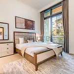 City Views 2Br Close To Burj Khalifa & Dubai Mall, Burj Vista Tower 2, Downtown By Deluxe Holiday Homes