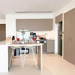 Grande Luxury 1B With Balcony & City Views