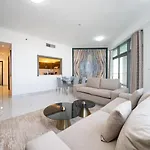 Bright And Spacious 3 Bedroom Retreat In Dubai Marina