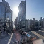 Peaceful 1-Bedroom Apartment For 4 In Downtown