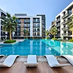 Sleek & Modern 1Br With Luxury Pool In Jvc