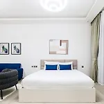 Stylish Stu In Medore Apt With Modern Amenities