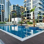 Luxury At Dubai