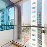 Ocean Heights - Three Bed With City And Sea View