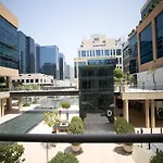 Paradise View Bay Square