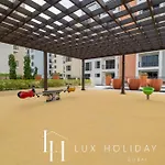 Lux The La Mer Luxury Burj View Suite 3