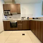 Dvr 1 Bedroom In Awani Palm View Hotel Apartment