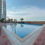 Refurbished 1Br High