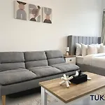 Spacious Studio - Al Furjan - 10Mn To Marina & Jbr