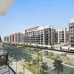 Meydan 2Br Apartment With Parking