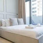 Dubai Studio - Trendy Interiors - City Views