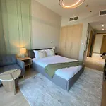 Furnished Studio Next To Metro