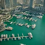Exclusive 2Br Escape With Marina Views In Damac Heights By Bhavan Vacation Homes