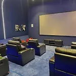Exclusive 2Br Escape With Marina Views In Damac Heights By Bhavan Vacation Homes