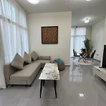 Lala Land Homes - Magnificent 1 Bedroom In Business Bay