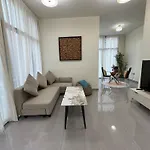 Lala Land Homes - Magnificent 1 Bedroom In Business Bay