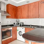 Amazing 1Br Apart In Jlt With Lake View Pool And Gym