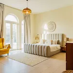 Stunning 4Br Jumeira Park Villa With Pool And Jacuzzi