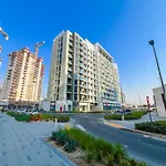 Elegant 1-Bedroom Home In Dubai