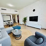 Hm- 702 Specious And Nice Large Fully Furnished One Bedroom Apartment