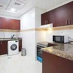 Scenic 1Br Apartment With Canal & Marina Views