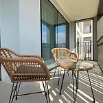 Spacious 3Br With Beach Access